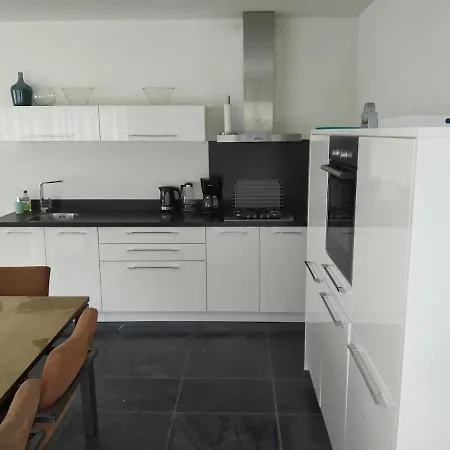 Villa Dichtbij Het Ouddorp