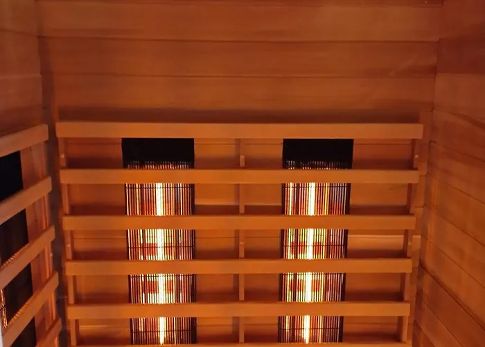 Dichtbij Het Вилла